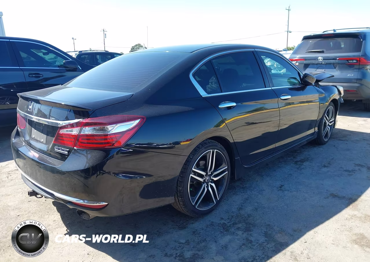 2017 Honda Accord Sport Se VIN:1HGCR2F12HA014164 - 4