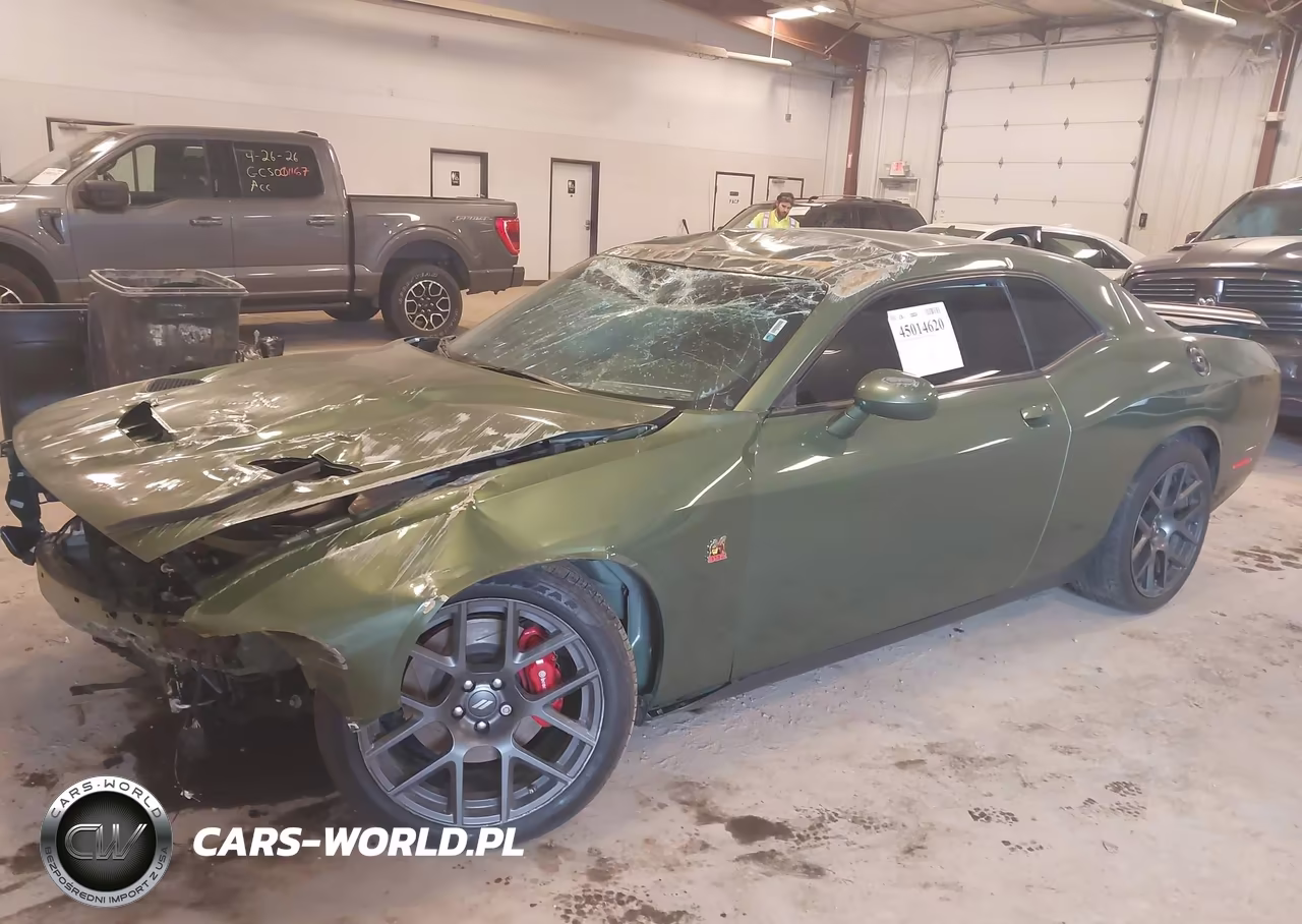 2019 Dodge Challenger R-T Scat Pack VIN:2C3CDZFJ4KH662527 - 2