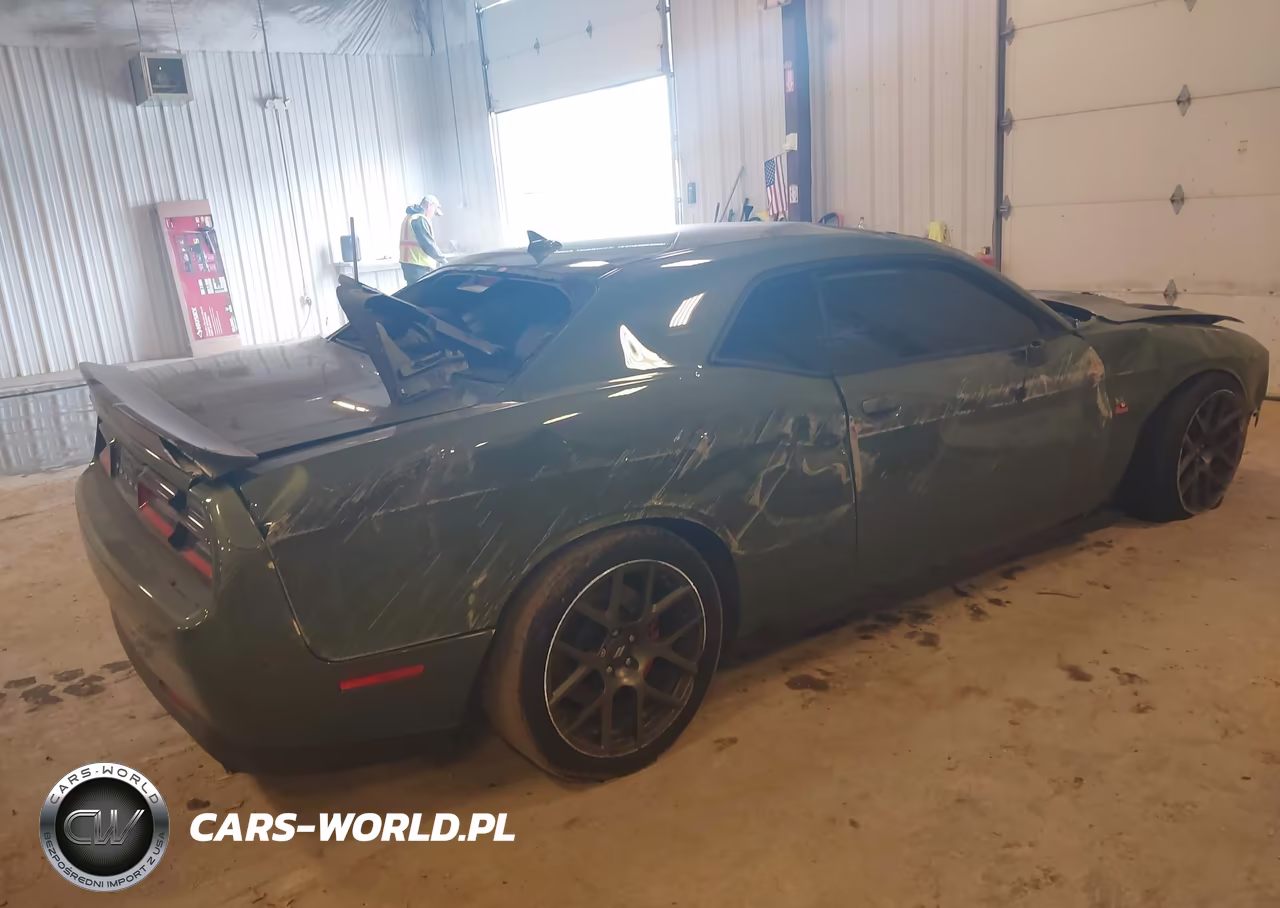 2019 Dodge Challenger R-T Scat Pack VIN:2C3CDZFJ4KH662527 - 4