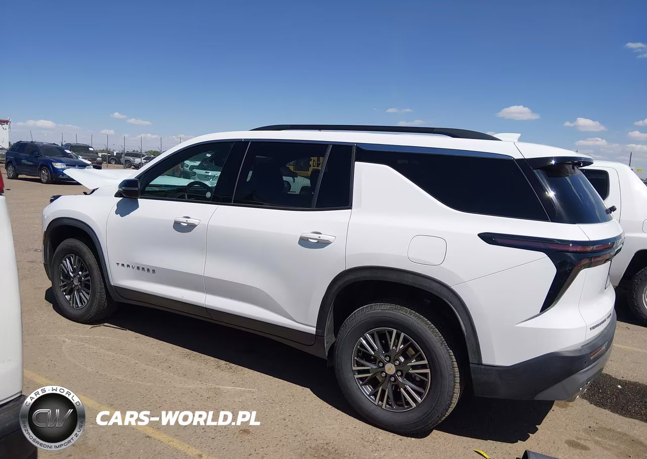 2026 Chevrolet Traverse Awd Lt VIN:1GNEVGKS8TJ256049 - 14