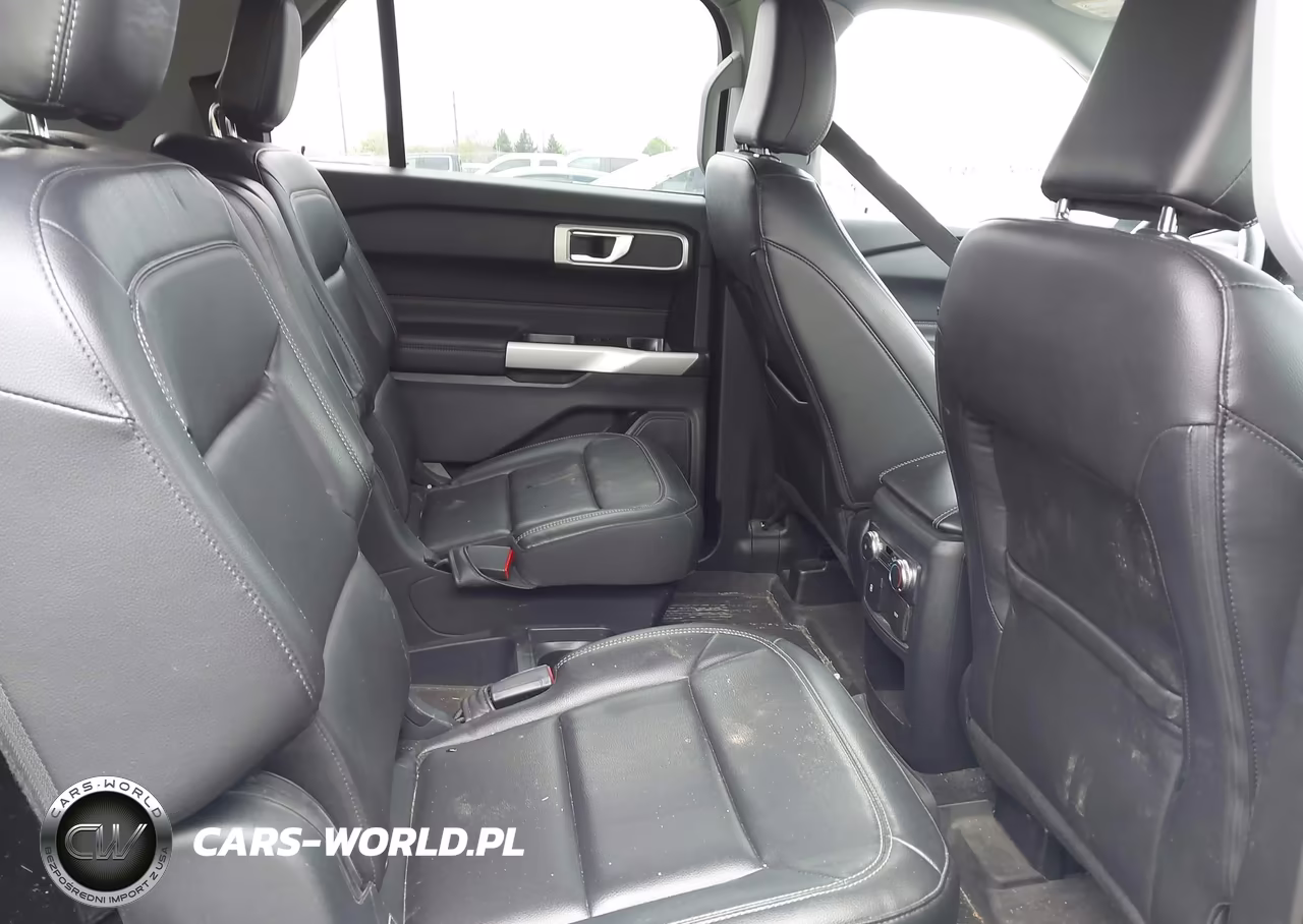 2021 Ford Explorer Xlt VIN:1FMSK8DH2MGA03881 - 8