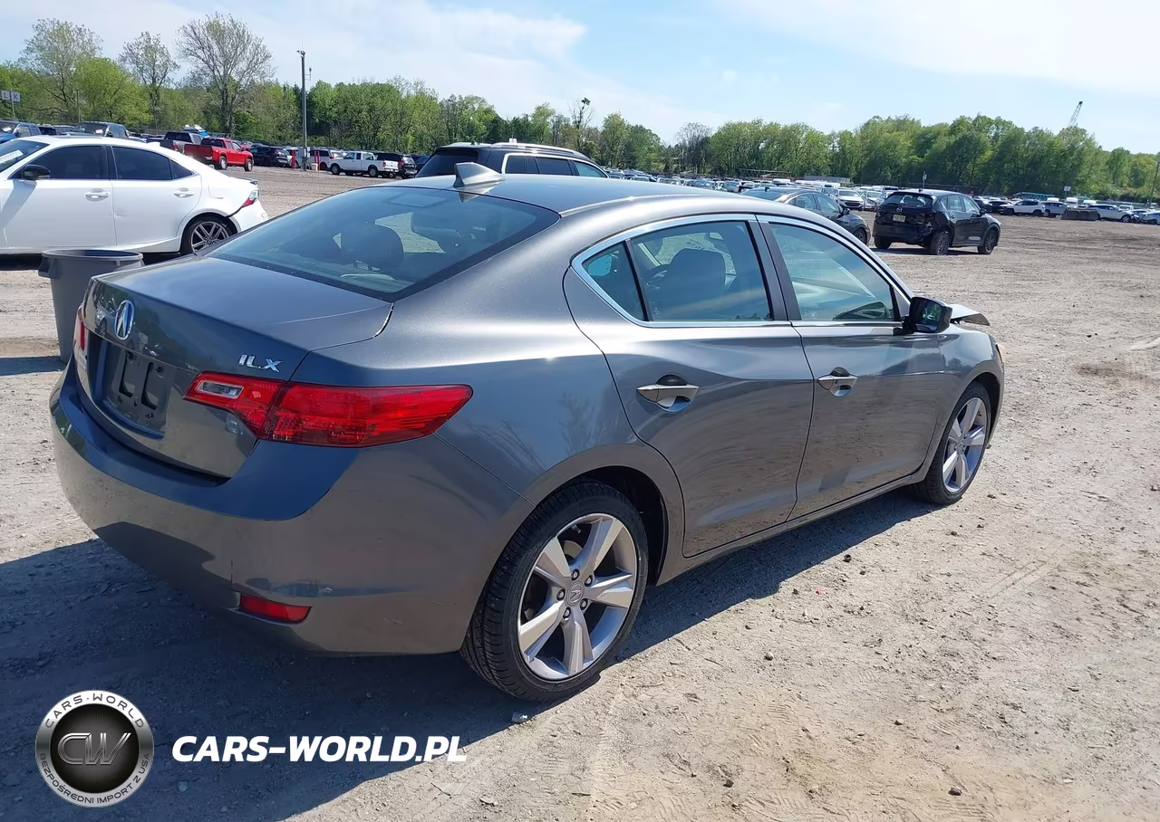 2013 Acura Ilx 2.0L VIN:19VDE1F72DE012752 - 4