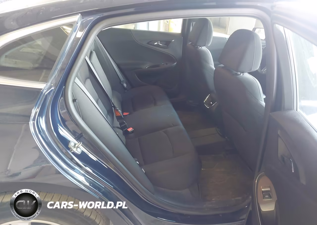 2018 Chevrolet Malibu Lt VIN:1G1ZD5ST2JF166527 - 8