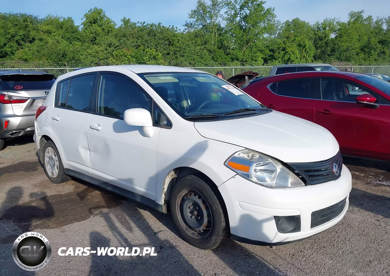 2012 Nissan Versa 1.8 S