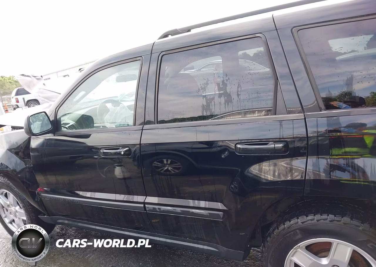 2007 Jeep Grand Cherokee Laredo VIN:1J8GR48K87C617729 - 14