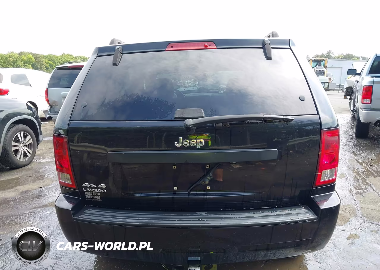 2007 Jeep Grand Cherokee Laredo VIN:1J8GR48K87C617729 - 16