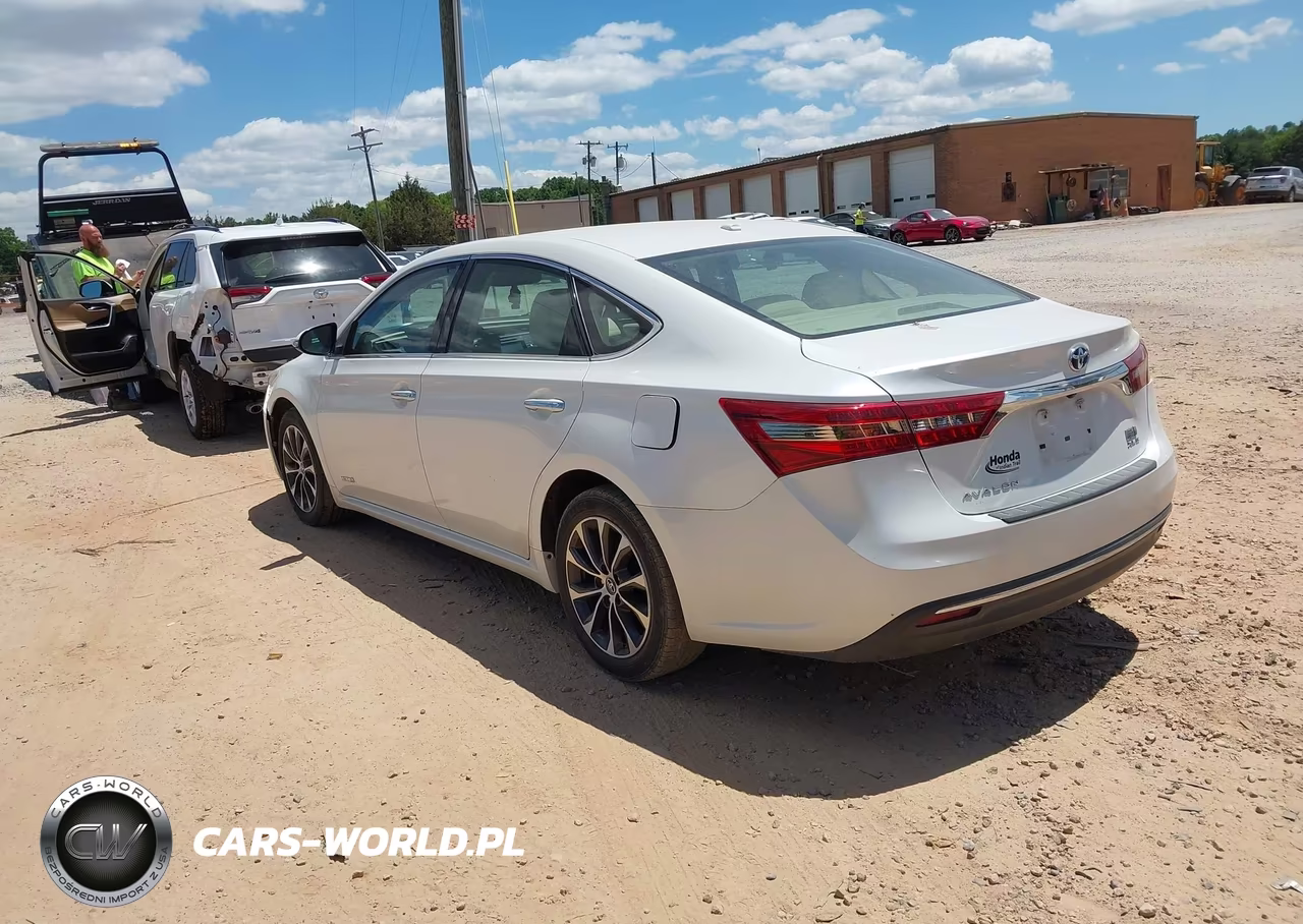 2018 Toyota Avalon Hybrid Xle Premium VIN:4T1BD1EB2JU060722 - 3