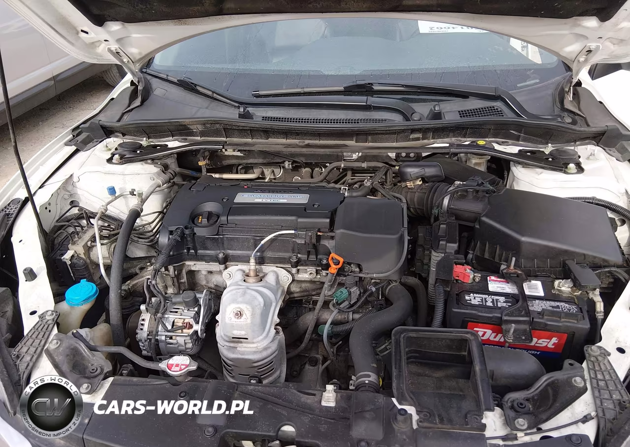 2015 Honda Accord Sport VIN:1HGCR2F52FA093769 - 10