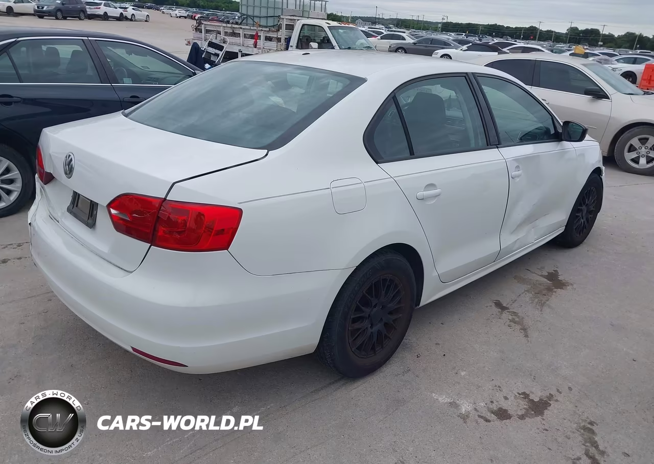 2014 Volkswagen Jetta 2.0L S VIN:3VW2K7AJ9EM301905 - 4