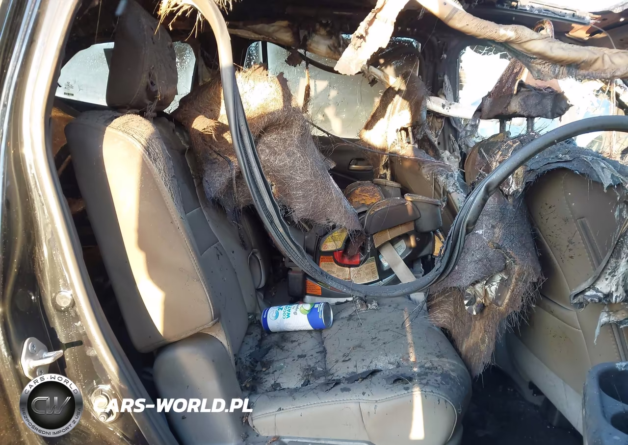 2019 Honda Pilot Touring VIN:5FNYF6H96KB072008 - 8