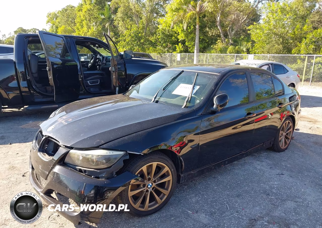 2010 BMW 328I VIN:WBAPH7G59ANM51351 - 13