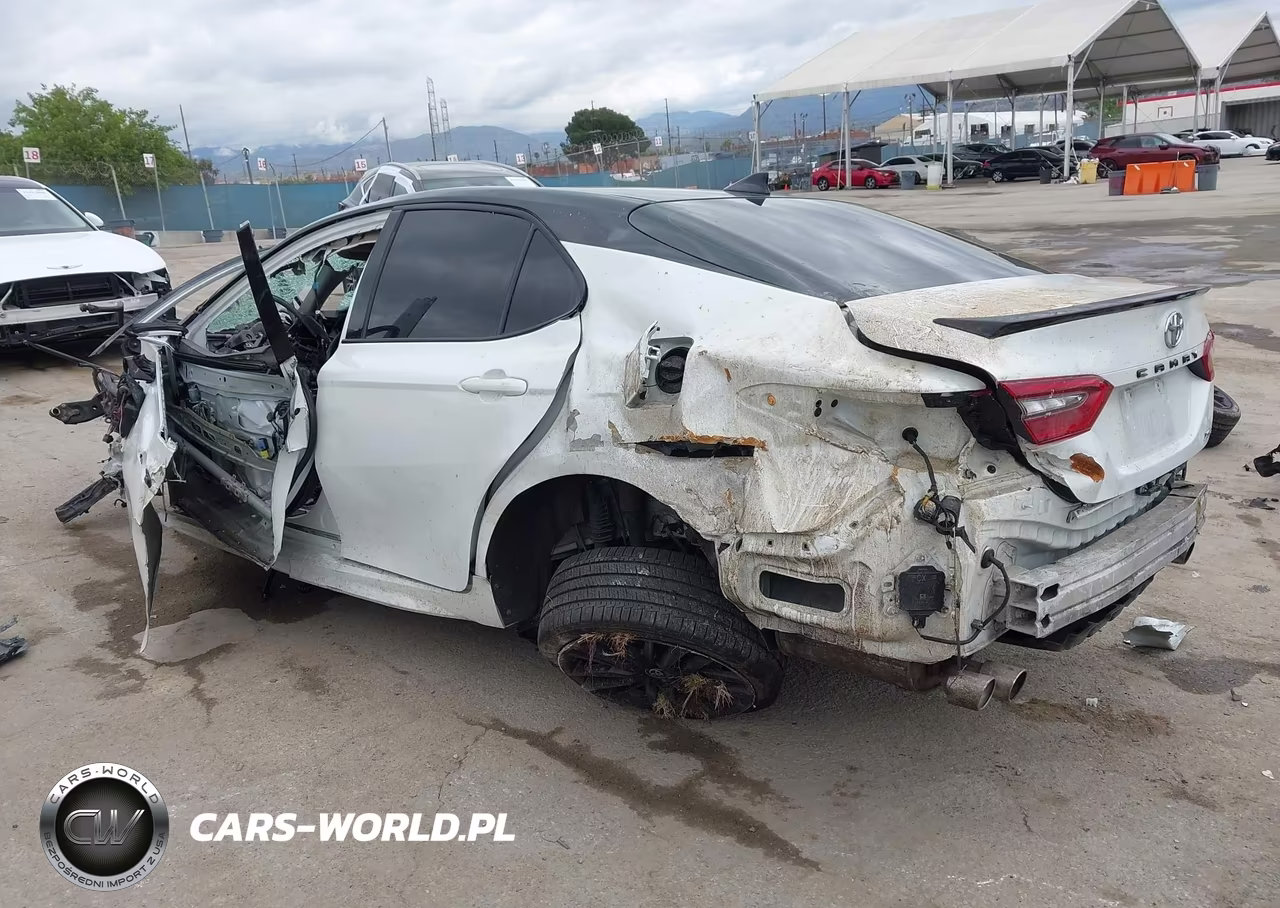 2021 Toyota Camry Xse VIN:4T1K61AK3MU428037 - 3