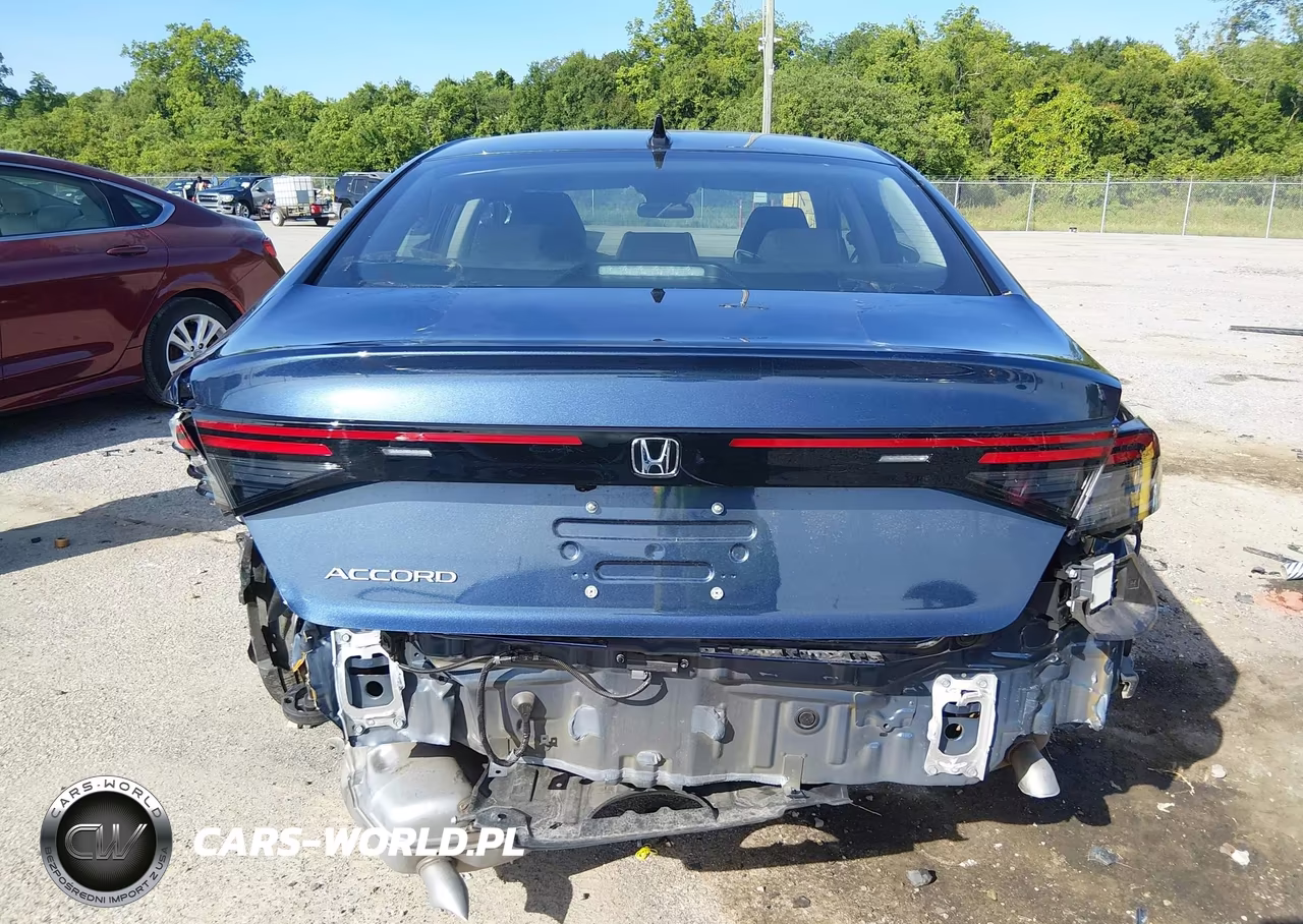 2025 Honda Accord Se VIN:1HGCY1F42SA082608 - 17