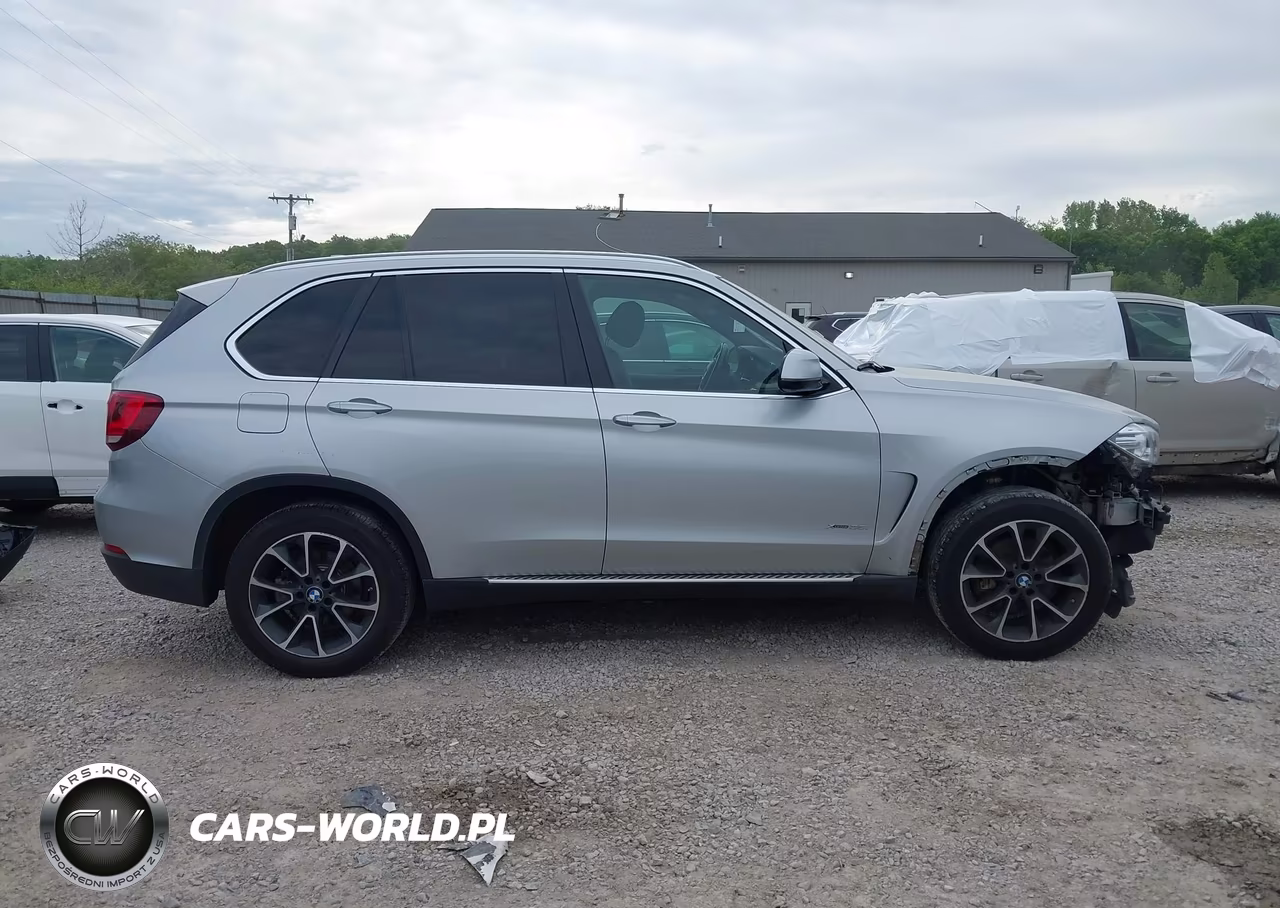 2017 BMW X5 xDrive35I VIN:5UXKR0C5XH0U51274 - 14