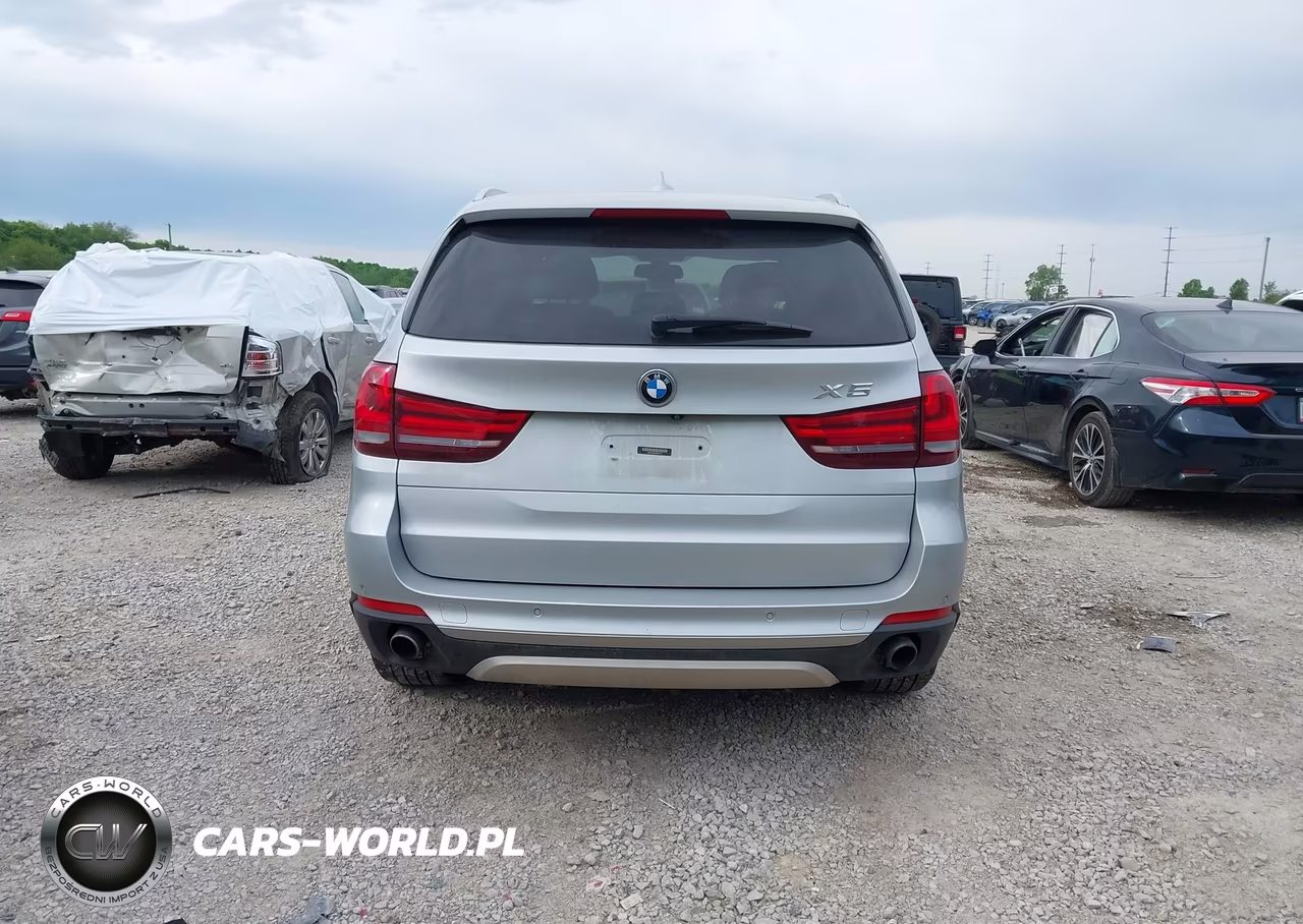 2017 BMW X5 xDrive35I VIN:5UXKR0C5XH0U51274 - 17