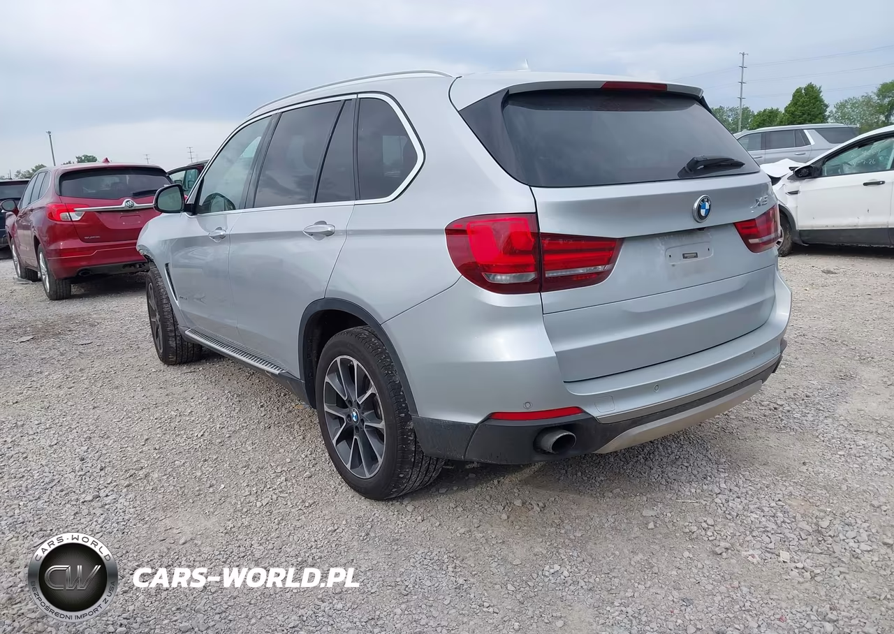 2017 BMW X5 xDrive35I VIN:5UXKR0C5XH0U51274 - 3