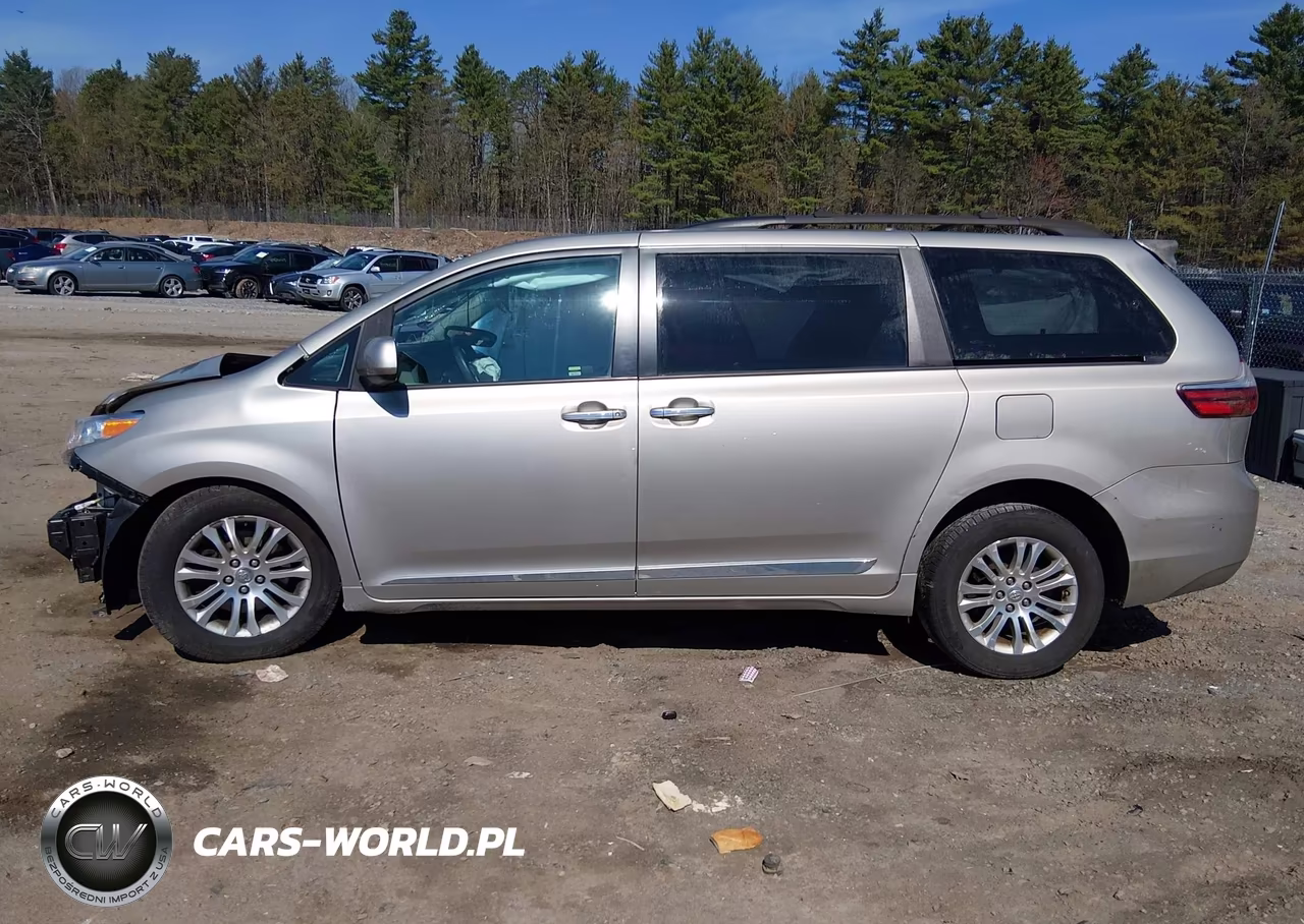 2017 Toyota Sienna Xle 8 Passenger VIN:5TDYZ3DC9HS817720 - 15