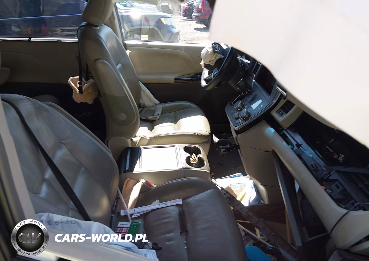 2017 Toyota Sienna Xle 8 Passenger VIN:5TDYZ3DC9HS817720 - 5