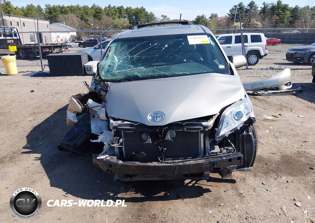 2017 Toyota Sienna Xle 8 Passenger VIN:5TDYZ3DC9HS817720 - 6