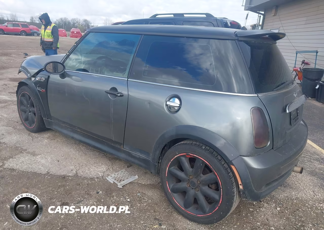 2002 Mini Cooper S VIN:WMWRE33402TD55518 - 3