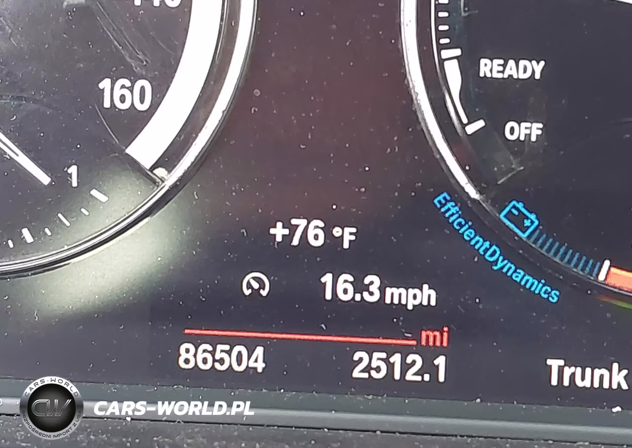 2018 BMW X1 xDrive28I VIN:WBXHT3C32J5L30618 - 15