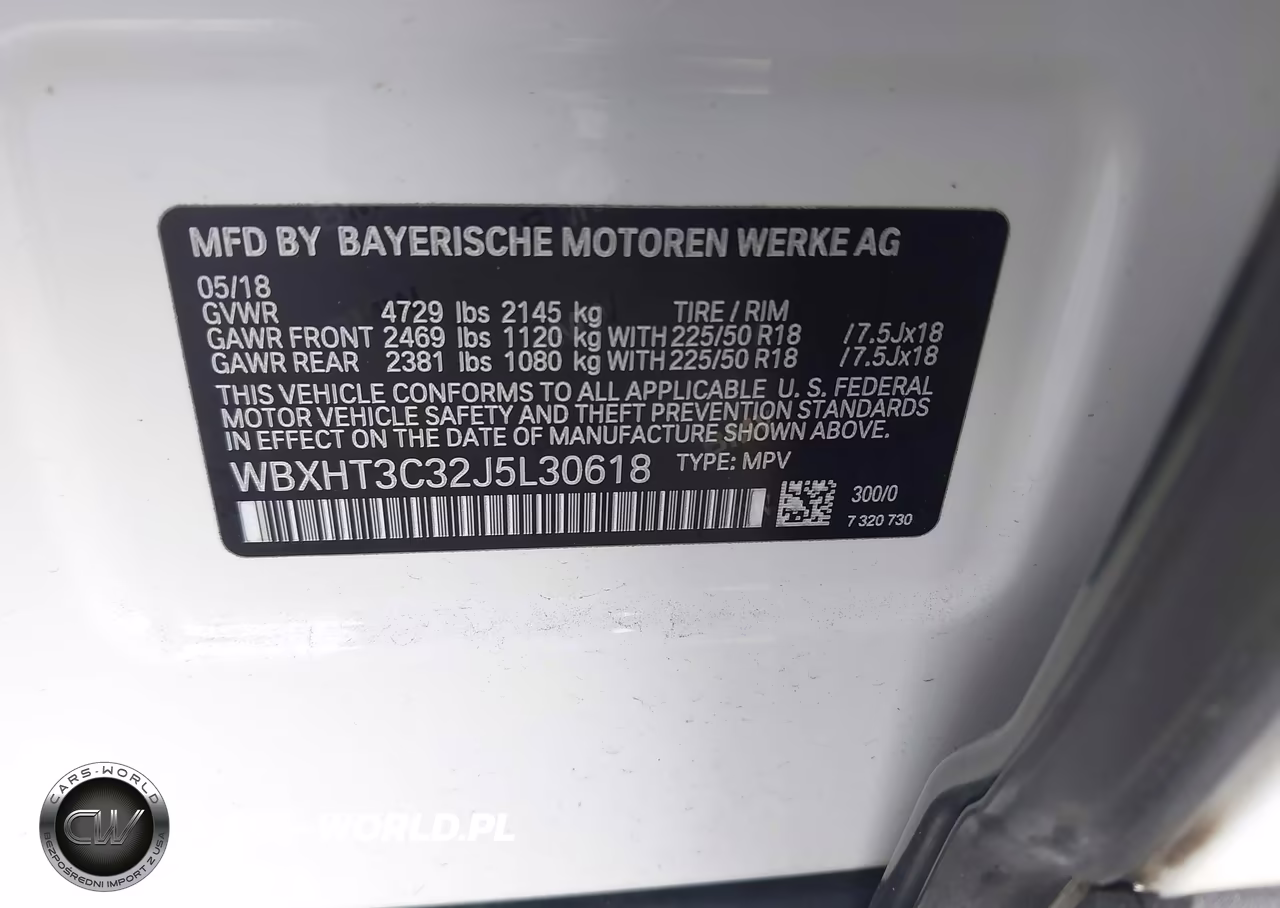 2018 BMW X1 xDrive28I VIN:WBXHT3C32J5L30618 - 9