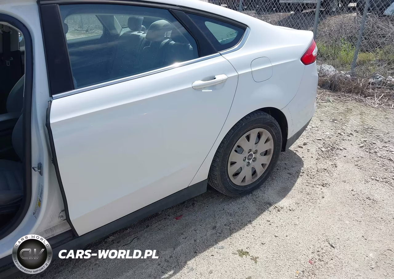 2014 Ford Fusion S VIN:1FA6P0G76E5369146 - 6