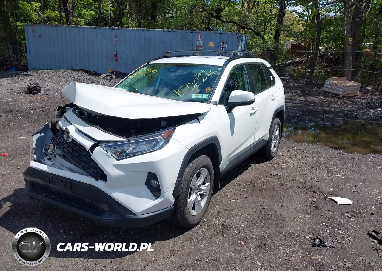 2021 Toyota Rav4 Xle VIN:2T3P1RFV2MC232072 - 2