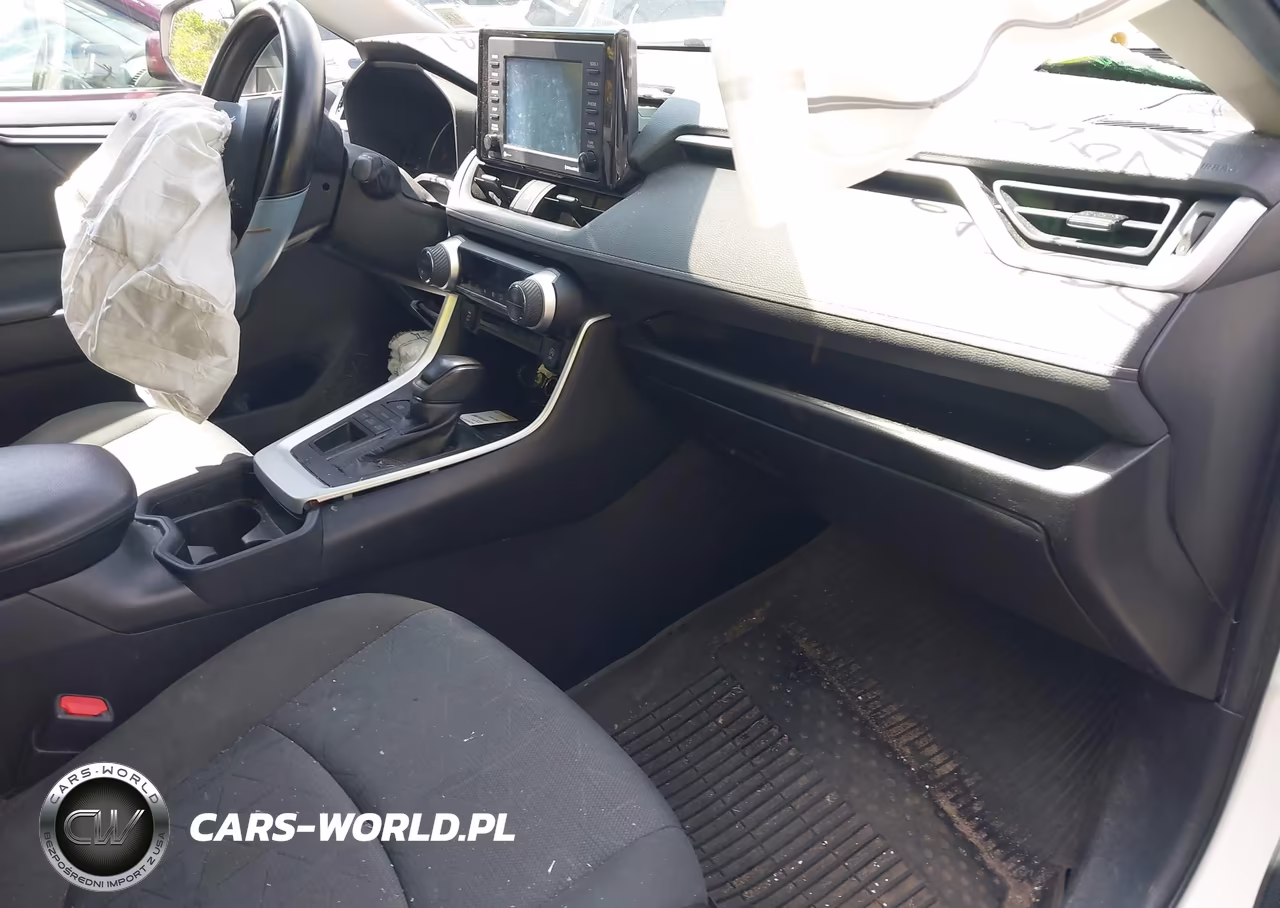 2021 Toyota Rav4 Xle VIN:2T3P1RFV2MC232072 - 5