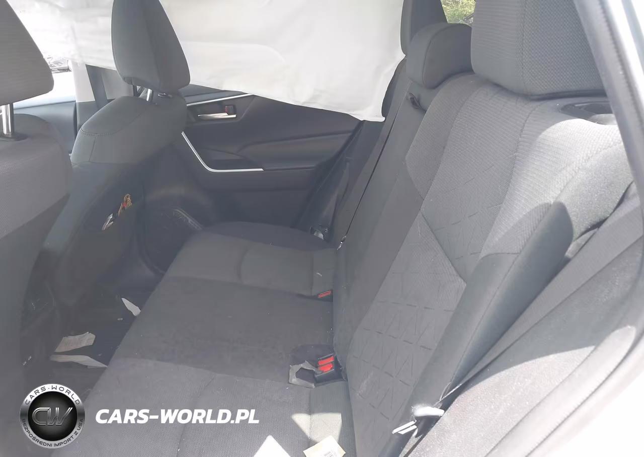 2021 Toyota Rav4 Xle VIN:2T3P1RFV2MC232072 - 8