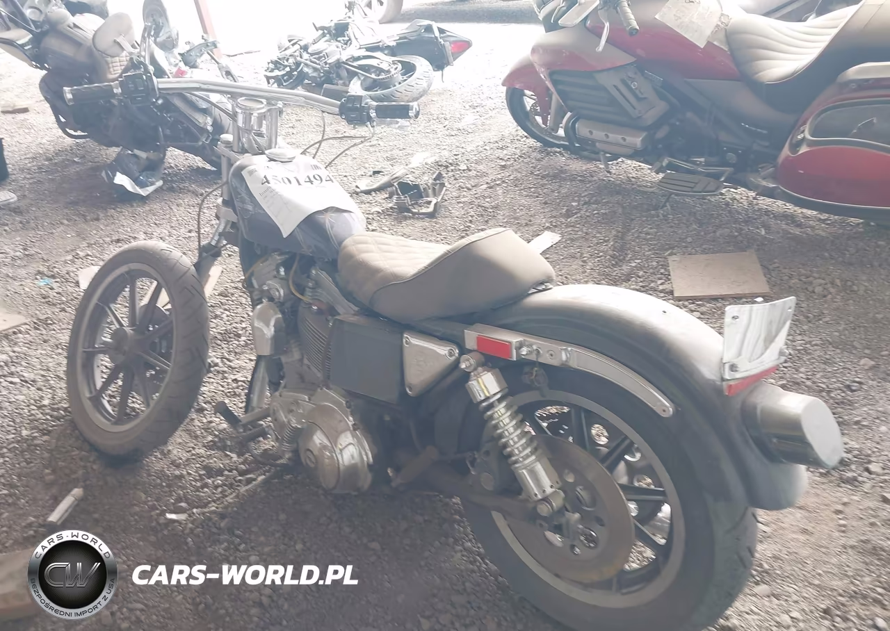 1987 Harley-Davidson Xlh883 VIN:1HD4CAM13HY112594 - 3