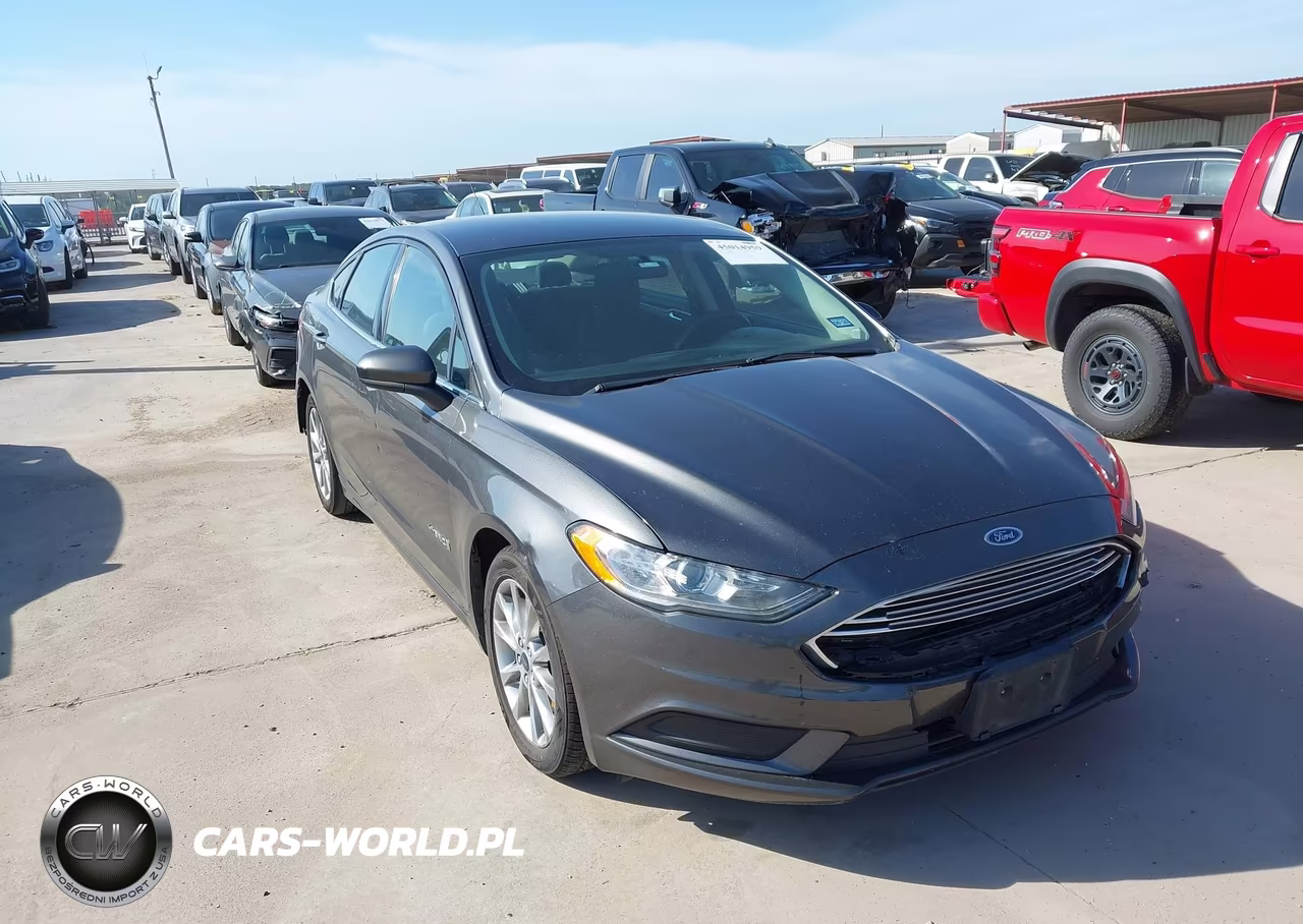 2017 Ford Fusion Hybrid Se