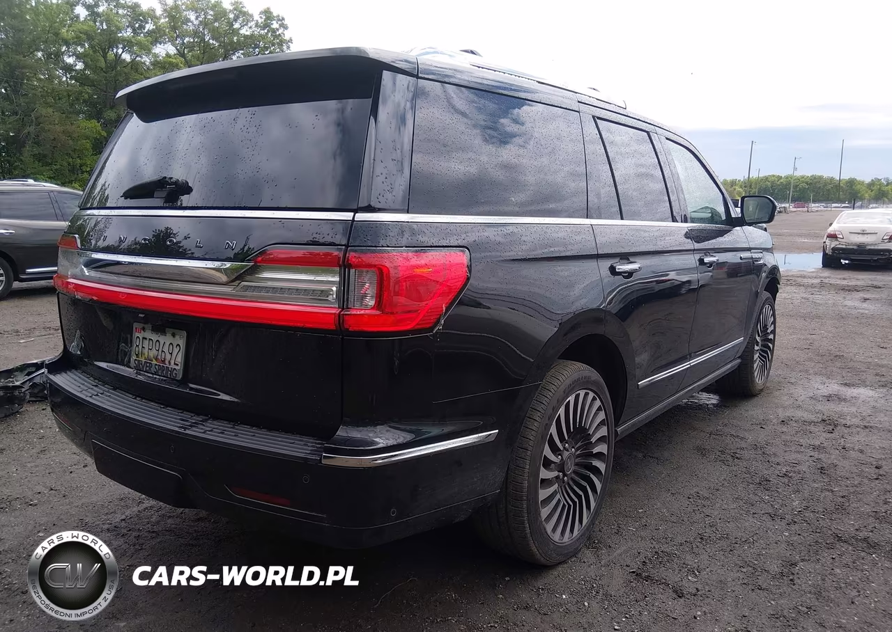 2019 Lincoln Navigator Black Label VIN:5LMJJ2TT6KEL26239 - 4