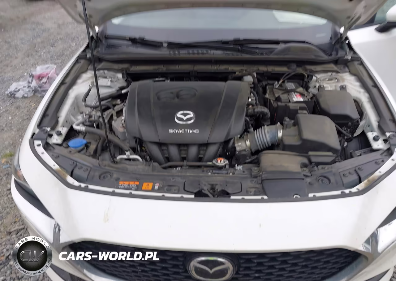 2022 Mazda Mazda3 Preferred VIN:3MZBPBCL6NM313559 - 10
