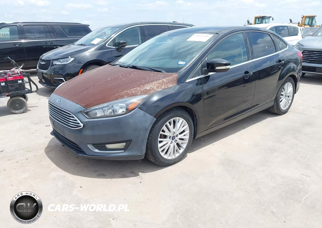 2016 Ford Focus Titanium VIN:1FADP3J28GL237168 - 2