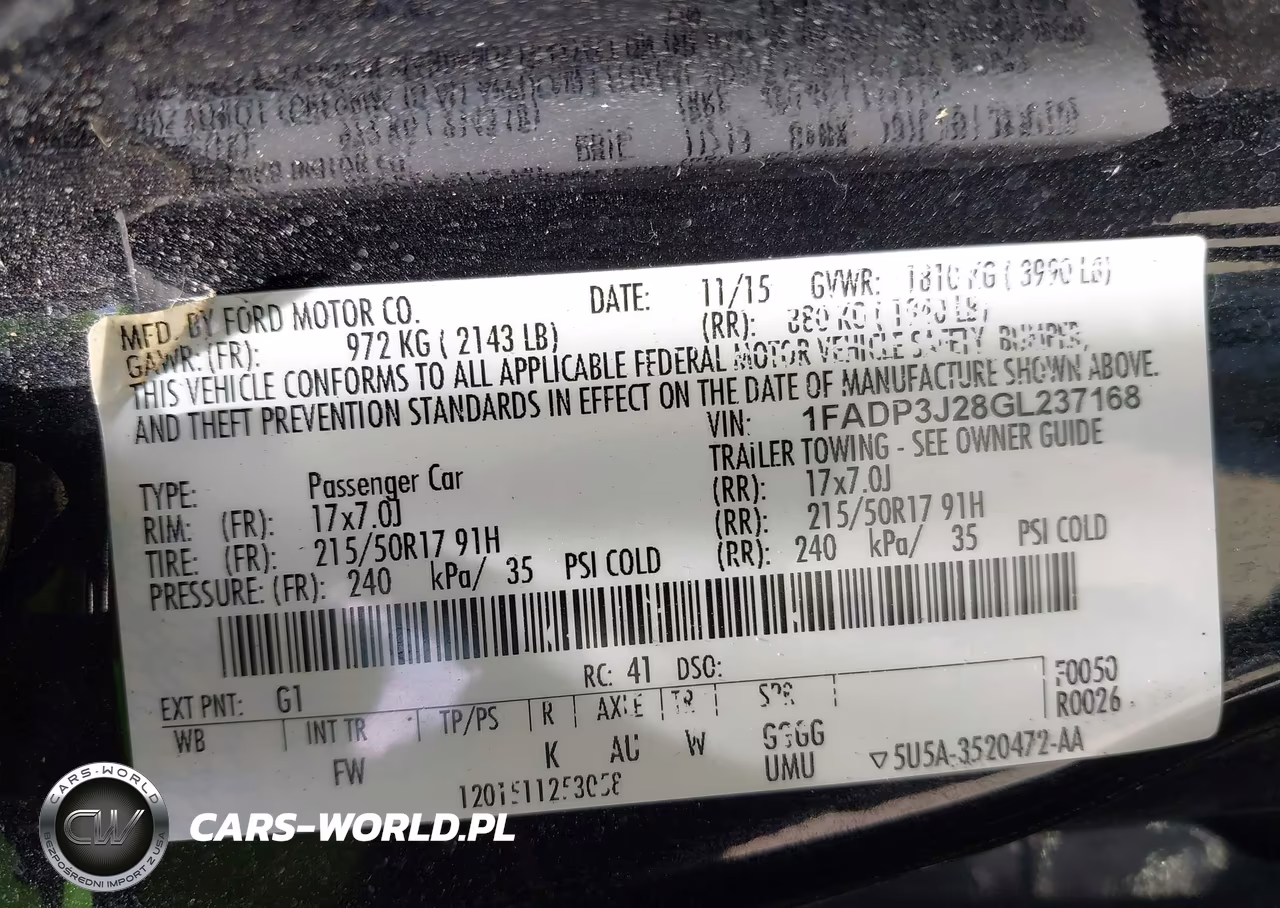 2016 Ford Focus Titanium VIN:1FADP3J28GL237168 - 9