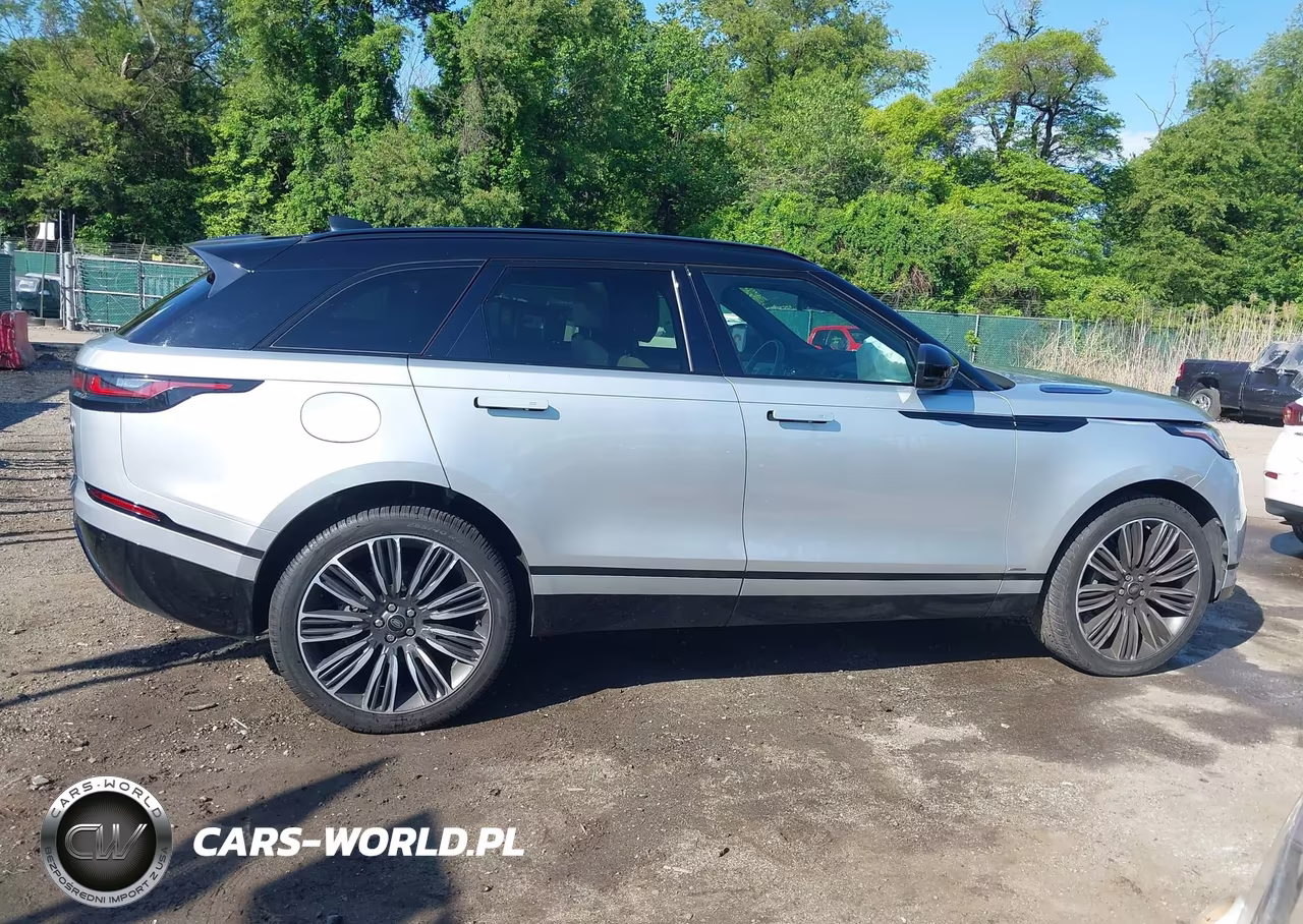 2020 Land Rover Range Rover Velar P250 R-Dynamic S VIN:SALYK2EX7LA249871 - 14