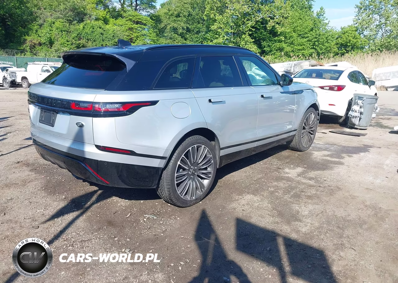 2020 Land Rover Range Rover Velar P250 R-Dynamic S VIN:SALYK2EX7LA249871 - 4