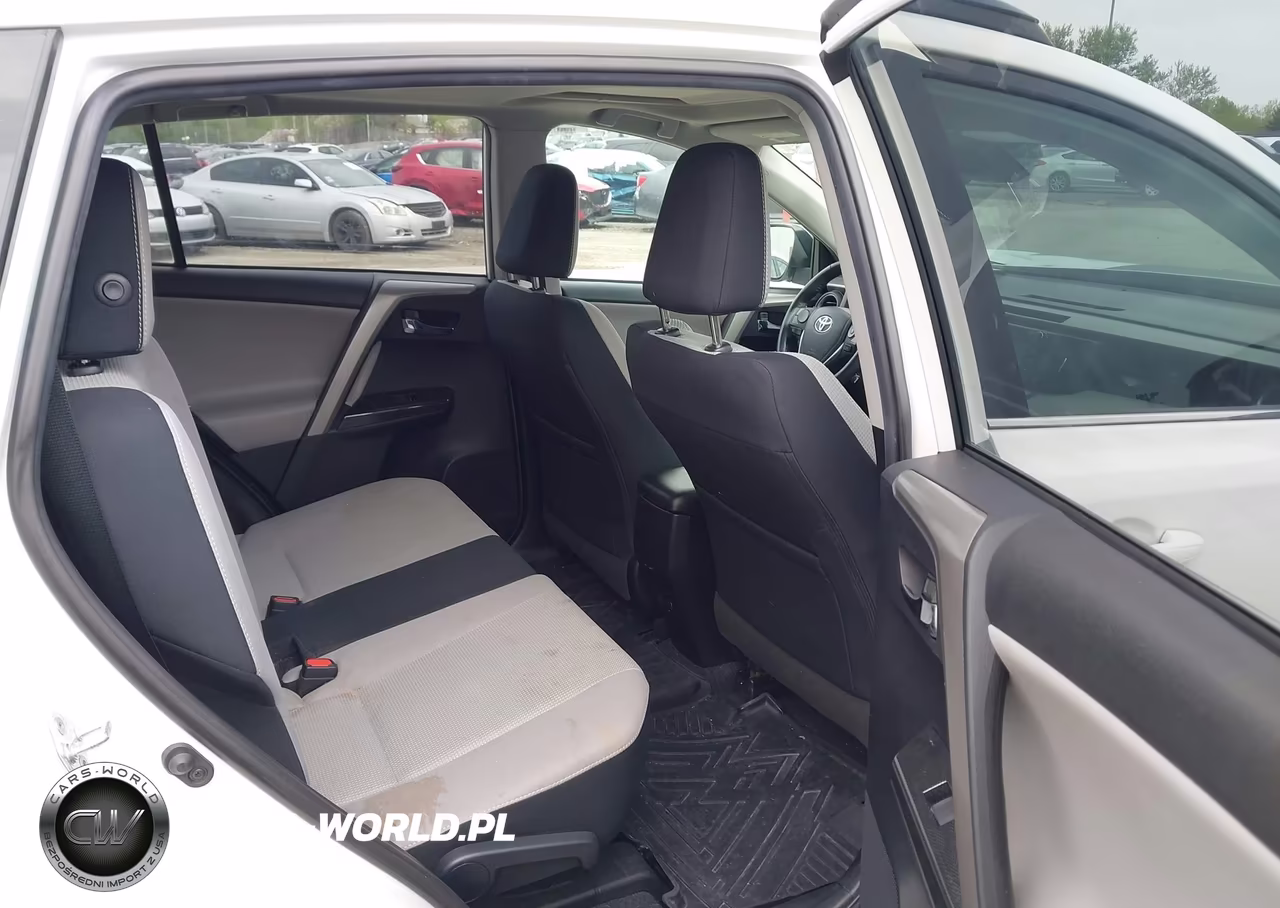 2018 Toyota Rav4 Adventure VIN:2T3RFREV9JW827801 - 8