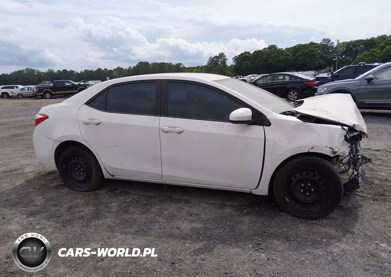 2016 Toyota Corolla Le VIN:2T1BURHE8GC671367 - 13