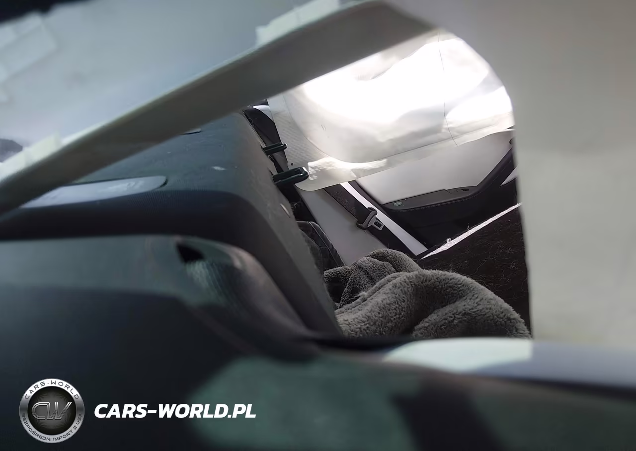 2020 Tesla Model 3 Long Range Dual Motor All-Wheel Drive VIN:5YJ3E1EB0LF651570 - 8