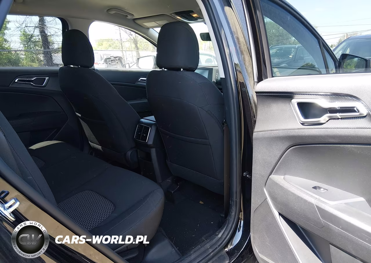 2024 Kia Sportage Lx VIN:KNDPUCDF6R7258417 - 8