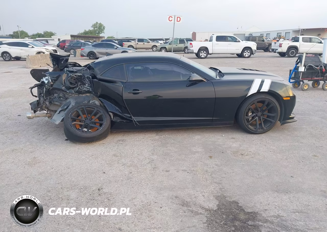 2015 Chevrolet Camaro 2Ss VIN:2G1FJ1EW3F9187798 - 14