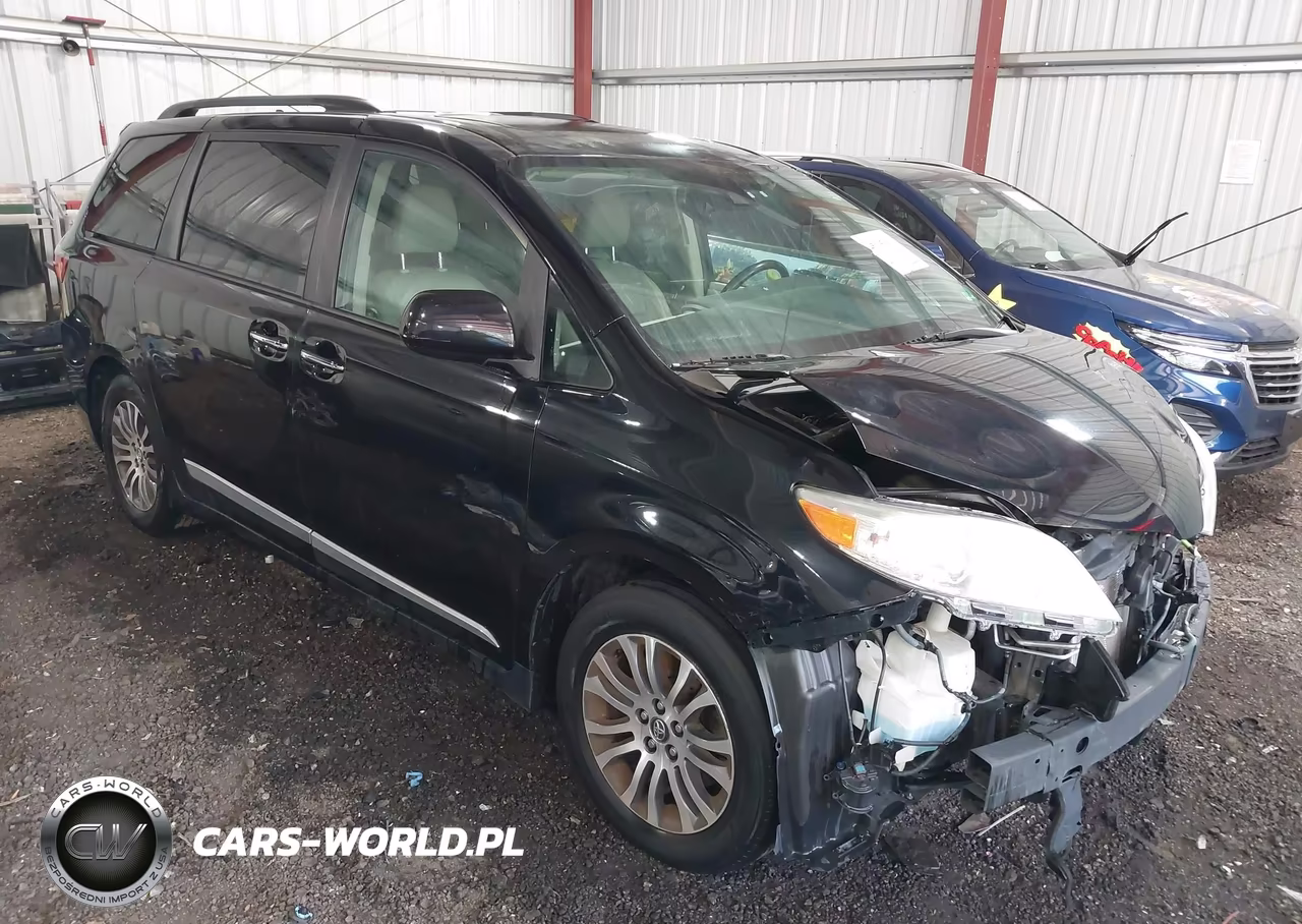 2020 Toyota Sienna Xle
