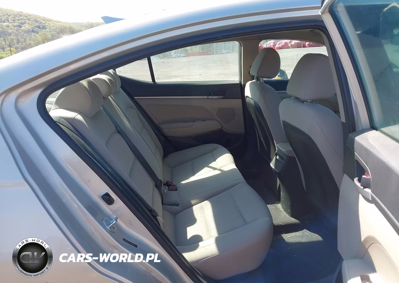 2017 Hyundai Elantra Se VIN:5NPD74LF1HH115998 - 8