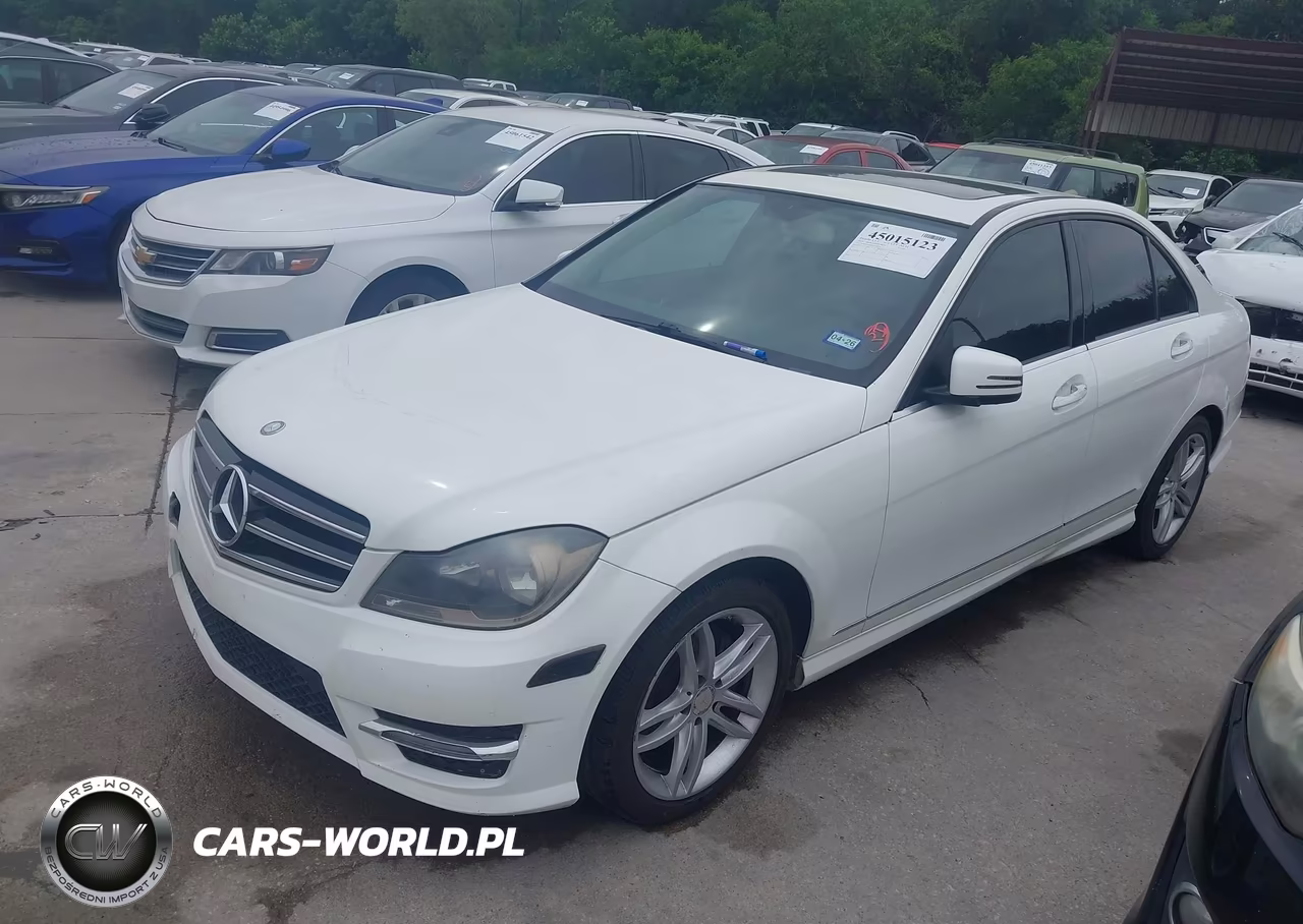 2014 Mercedes-Benz C 250 Sport VIN:WDDGF4HB2EG253030 - 2