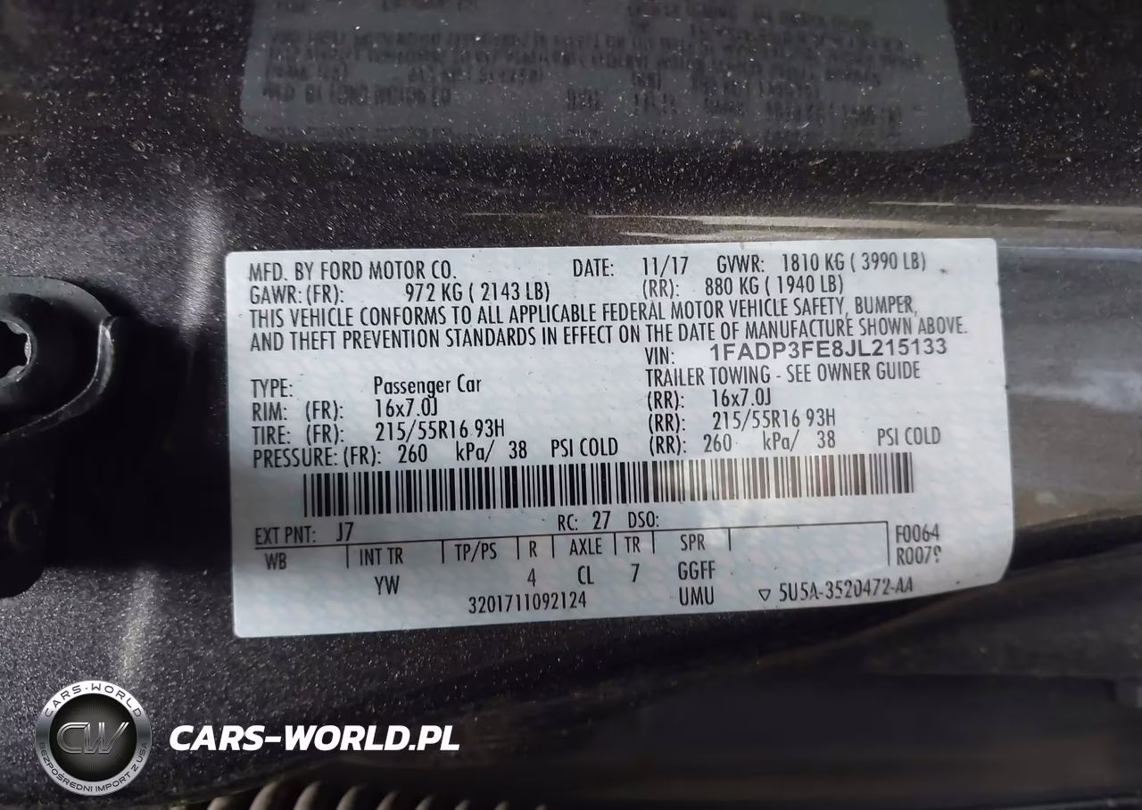 2018 Ford Focus Se VIN:1FADP3FE8JL215133 - 9