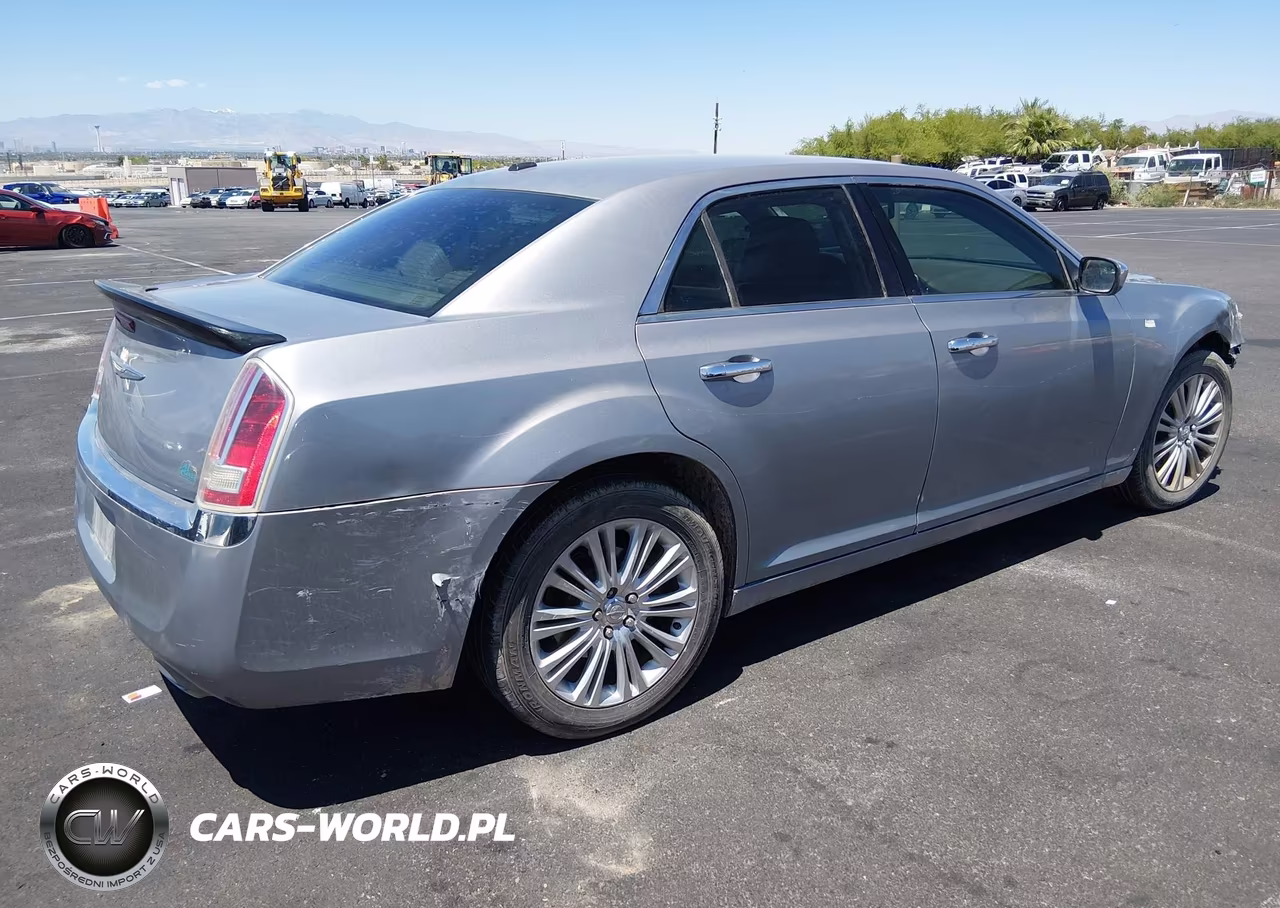 2014 Chrysler 300C Awd VIN:2C3CCAKT3EH170037 - 4