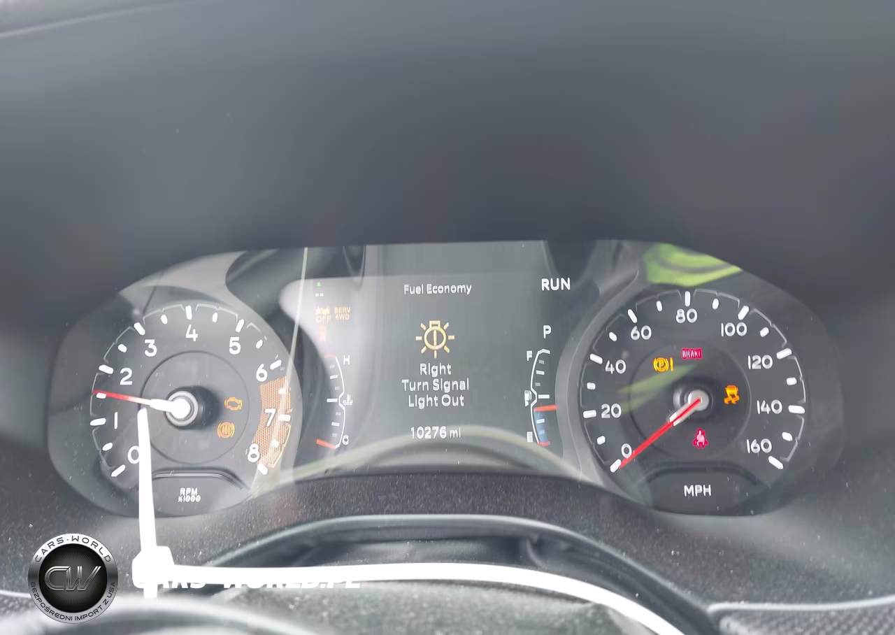 2025 Jeep Compass Latitude 4X4 VIN:3C4NJDBNXST569656 - 7