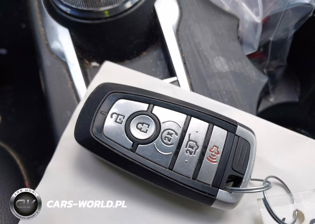 2022 Ford Escape Titanium Hybrid VIN:1FMCU9DZ4NUA49843 - 11